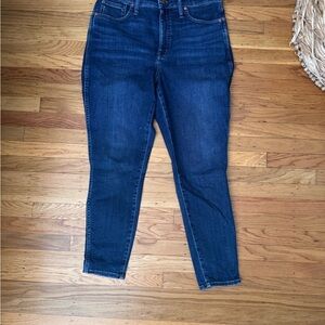 Madewell Curvy 10" High-Rise Skinny Jeans in Alabara Wash